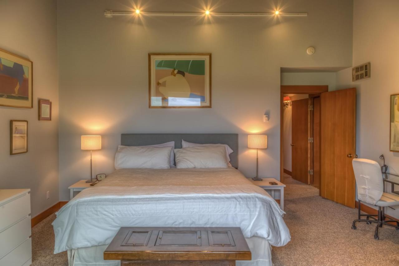Отель Black Butte Ranch Систерс Экстерьер фото