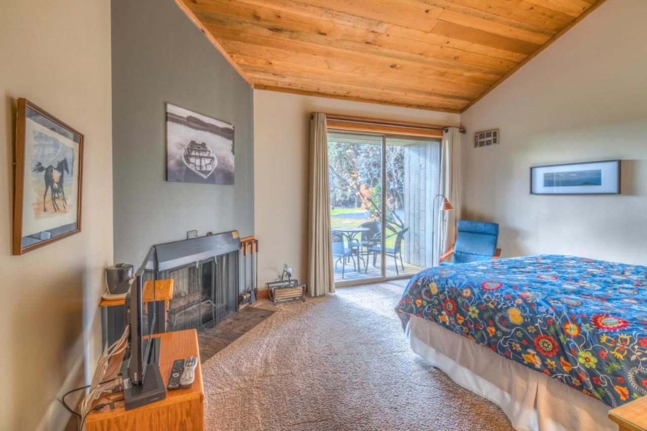 Отель Black Butte Ranch Систерс Экстерьер фото