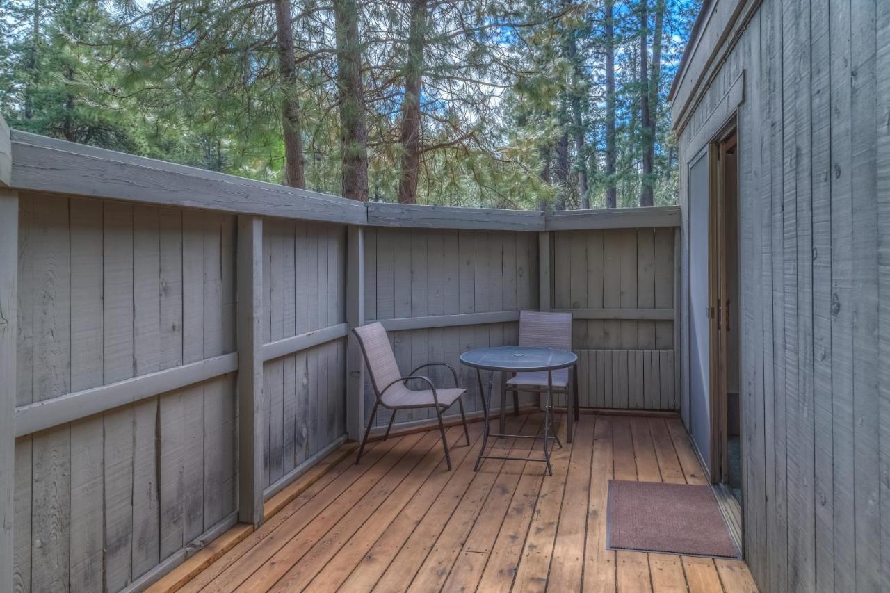Отель Black Butte Ranch Систерс Экстерьер фото