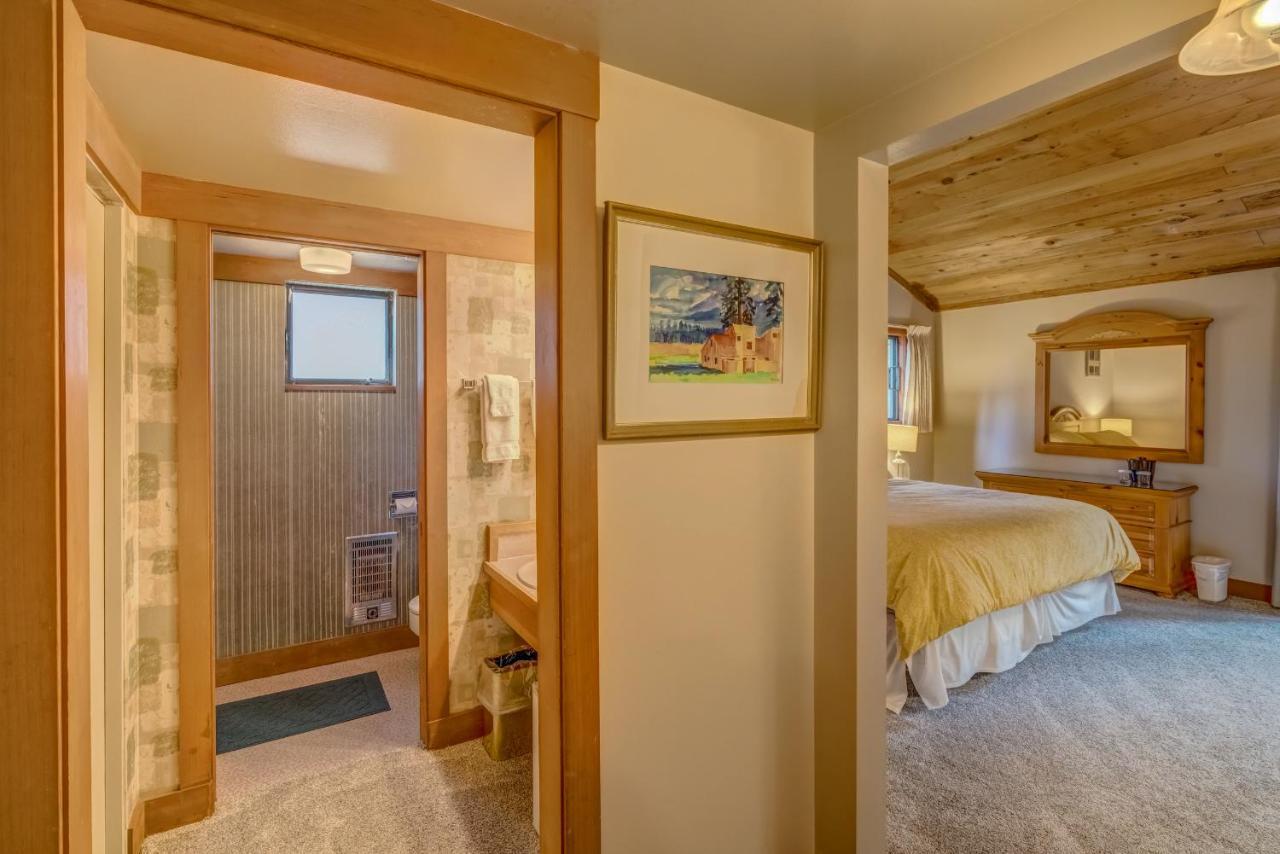 Отель Black Butte Ranch Систерс Экстерьер фото