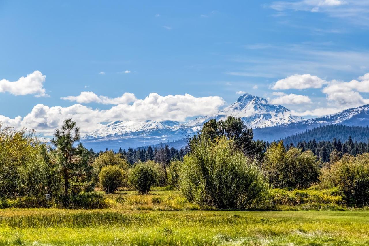 Отель Black Butte Ranch Систерс Экстерьер фото