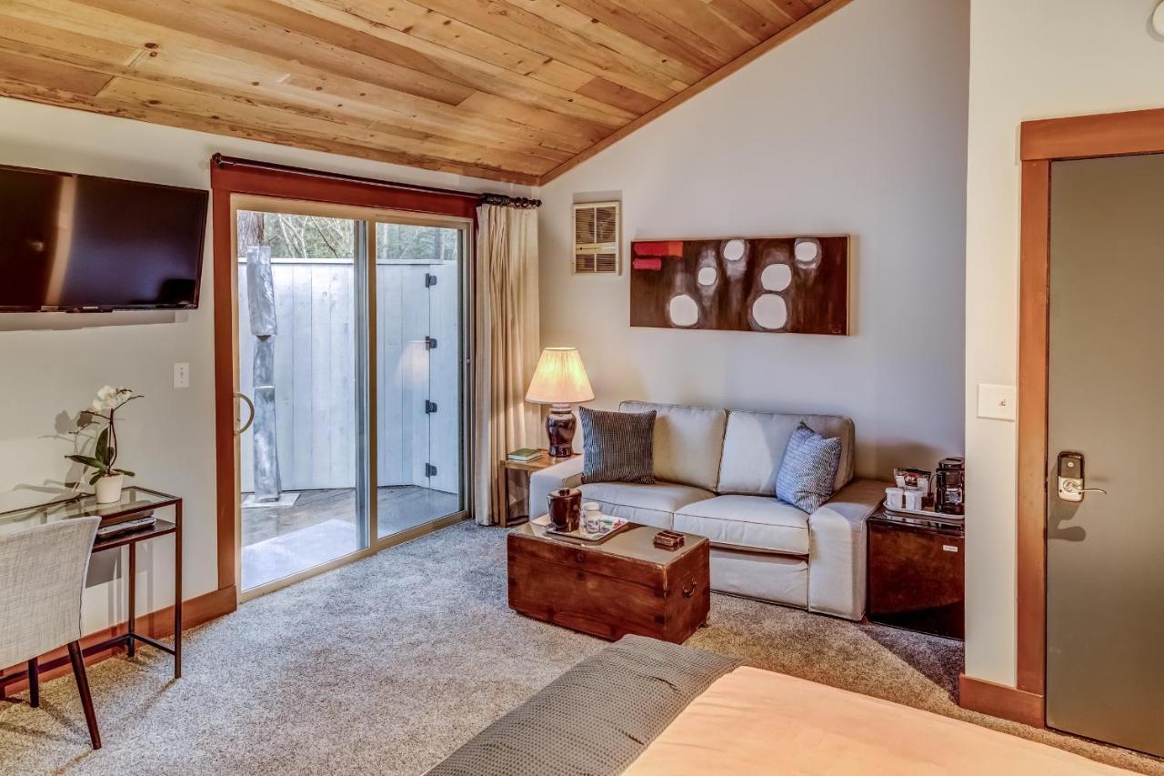 Отель Black Butte Ranch Систерс Экстерьер фото