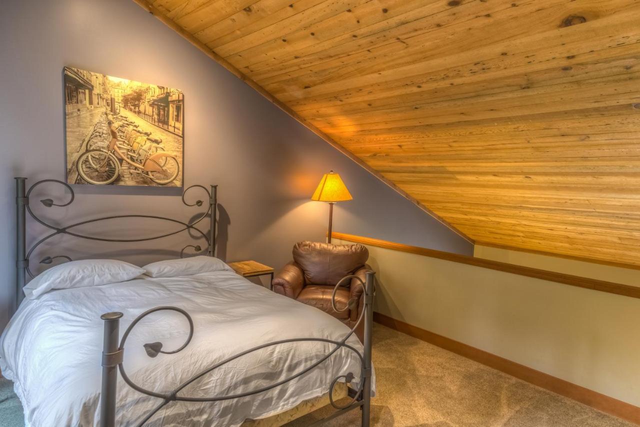 Отель Black Butte Ranch Систерс Экстерьер фото