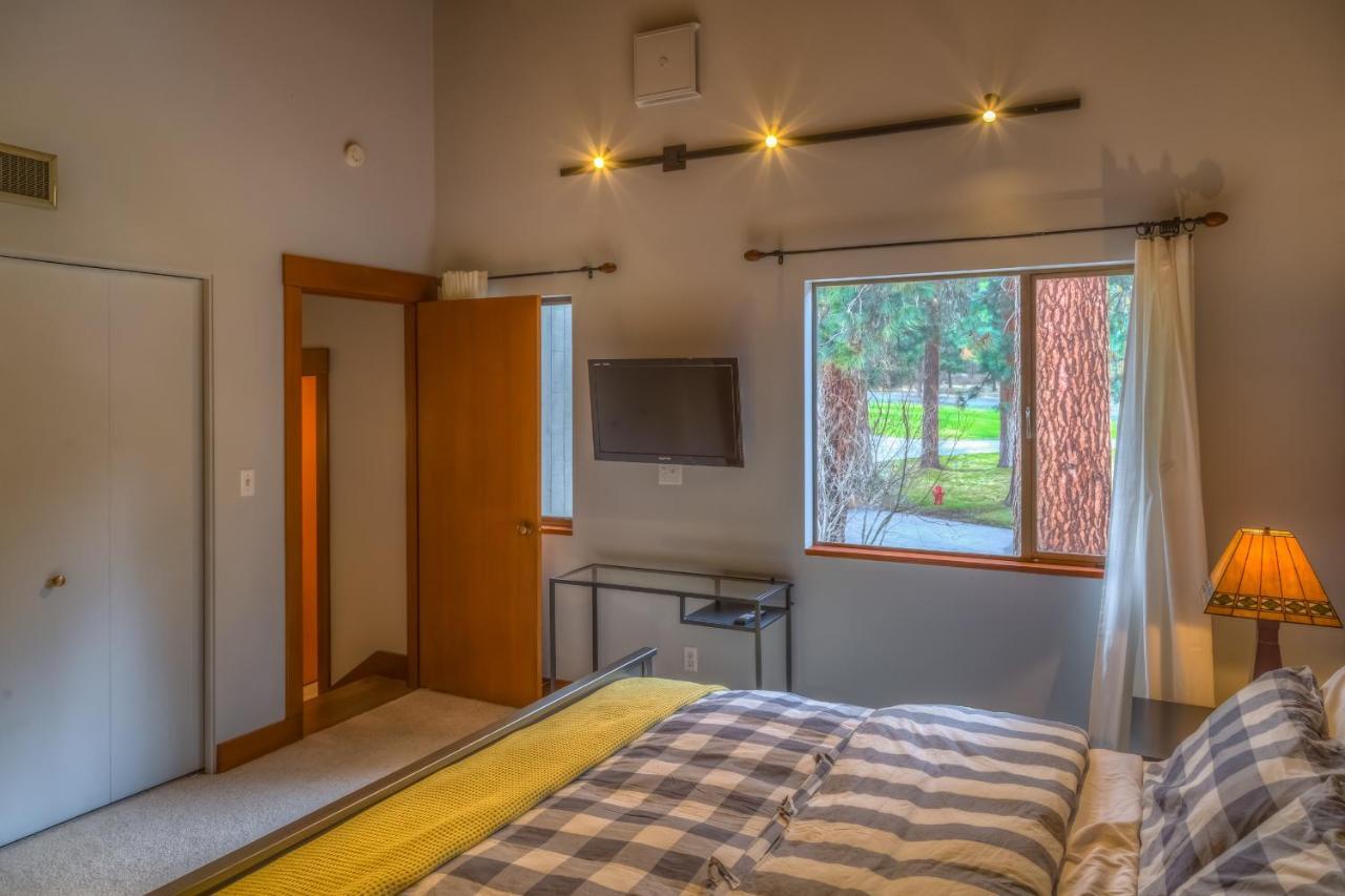 Отель Black Butte Ranch Систерс Экстерьер фото