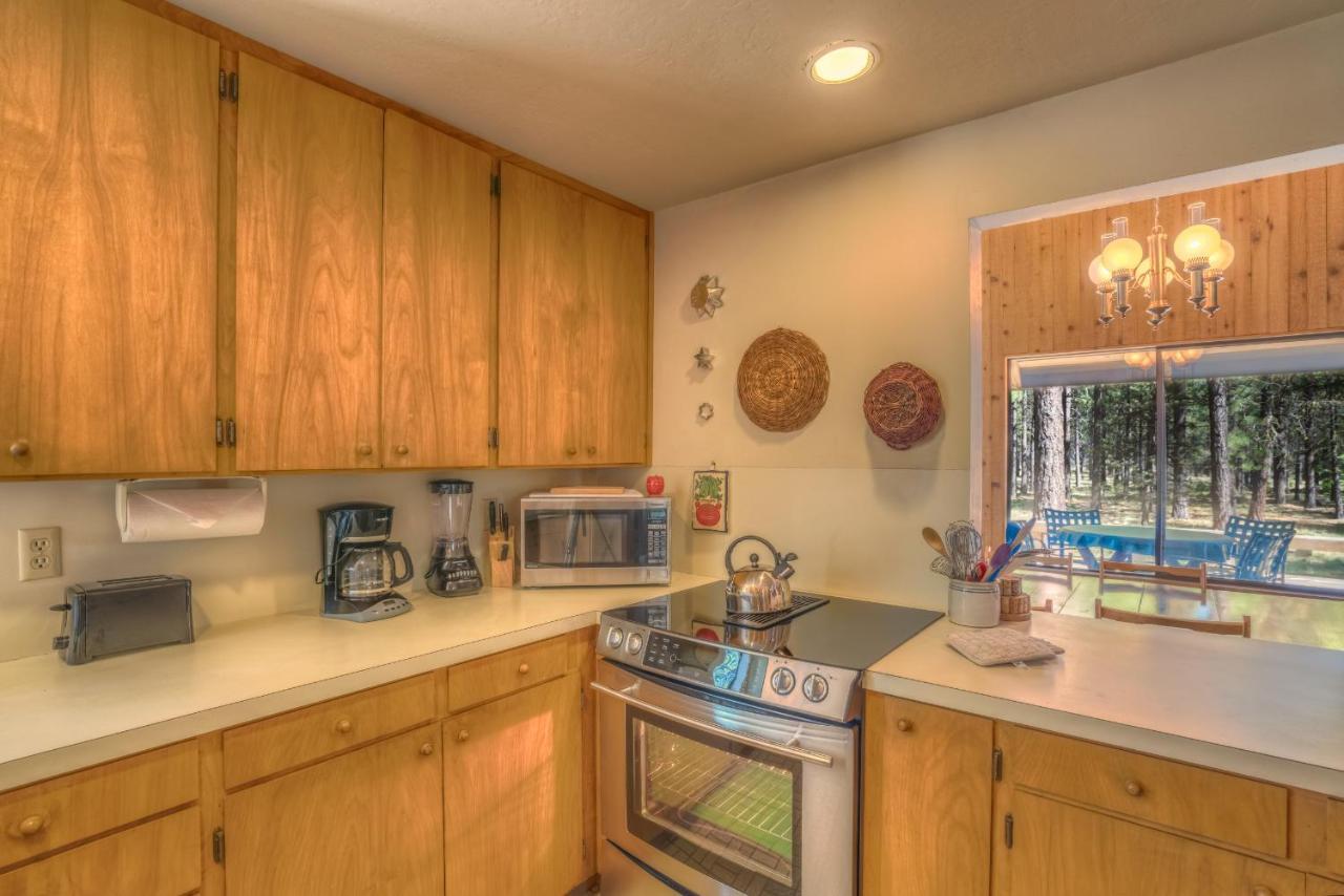 Отель Black Butte Ranch Систерс Экстерьер фото